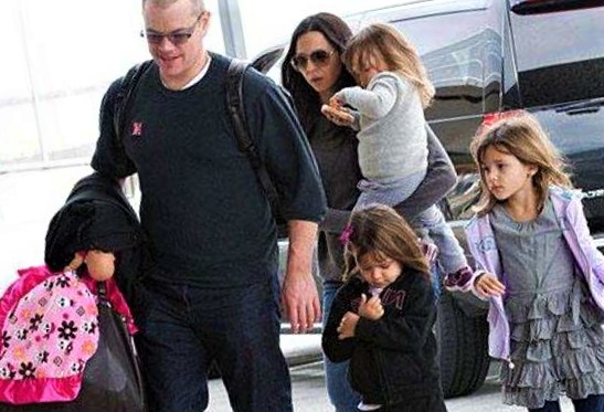 Matt Damon with his daughters and wife Luciana Barroso