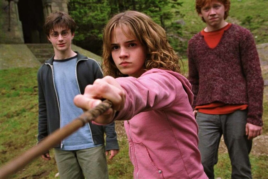 Daniel Radcliff, Emma Watson, and Rupert Grint in Harry Potter and the Prisoner of Azkaban (2004)