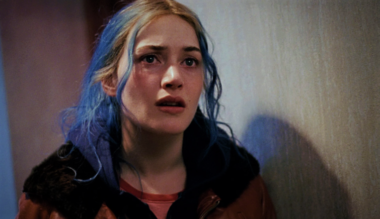Clementine in the 2004 sci-fi romance film Eternal Sunshine of the Spotless Mind.