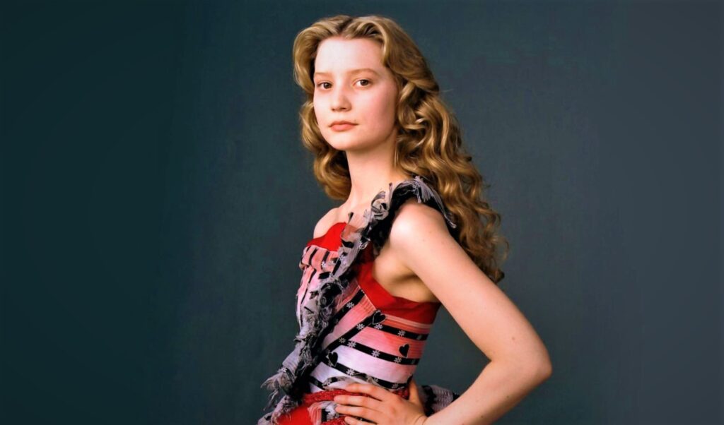 Hot and cute picture of Mia Wasikowska