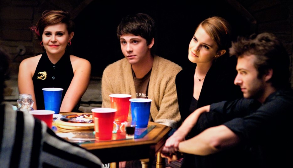 Logan Lerman and Emma Watson looking amazing in the best film The Perks of Being a Wallflower. 