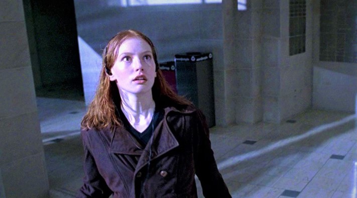 Alicia Witt looking beautiful and scared in the 1998 mystery film Urban Legend.